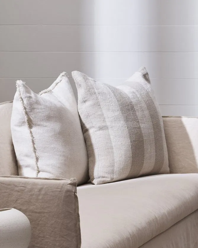 © Bannockburn cushion taupe