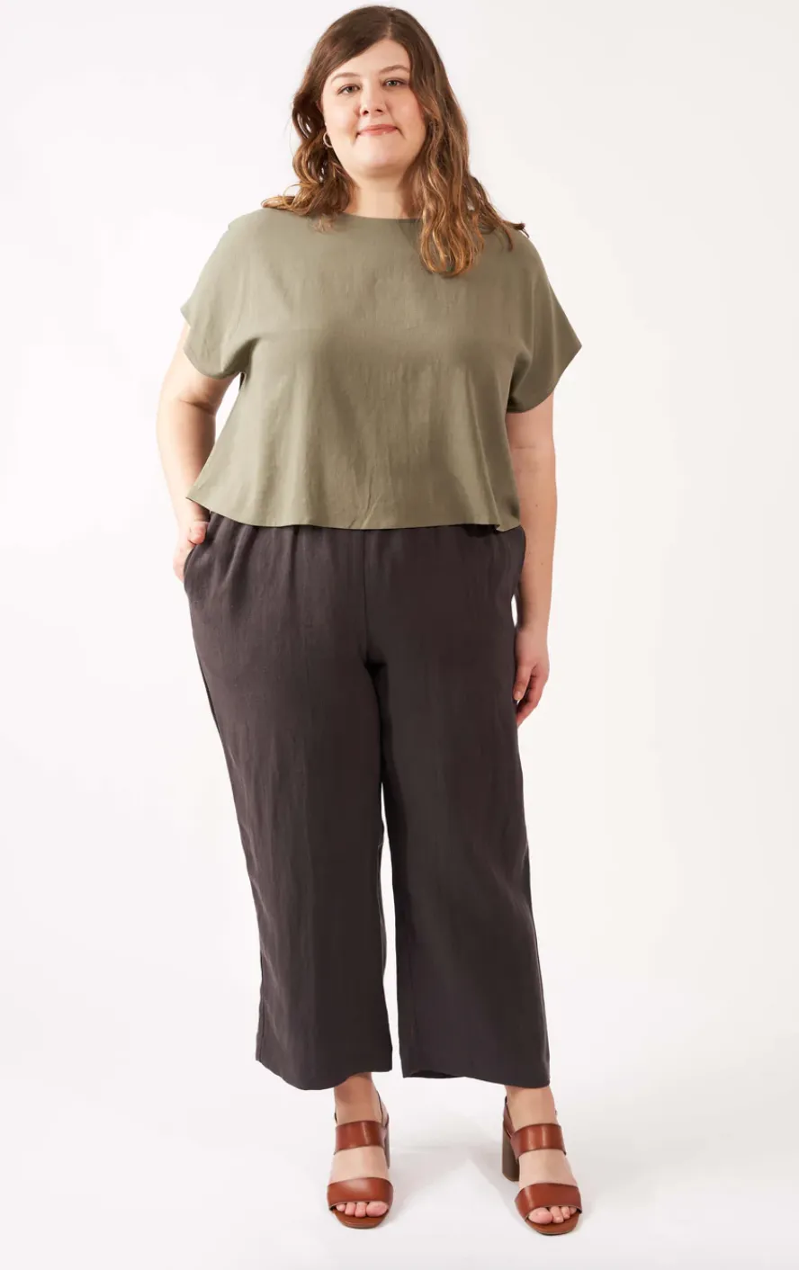 Amanda Moss Breezy Crop in Sage - L