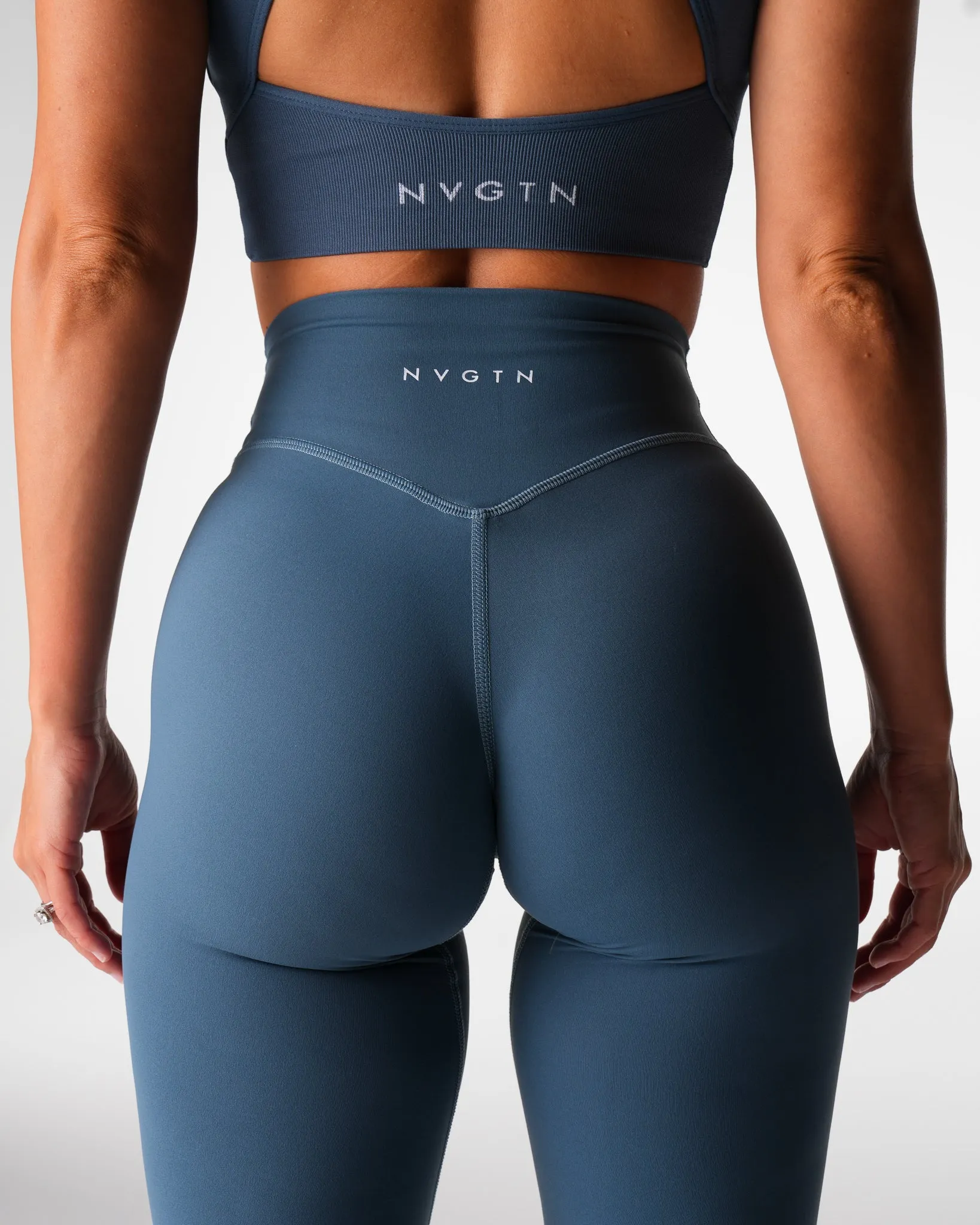 River Effortless Flare Leggings